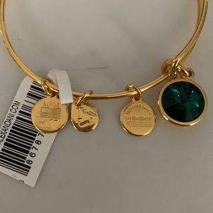 NWT Alex and Ani May Emerald Bracelet